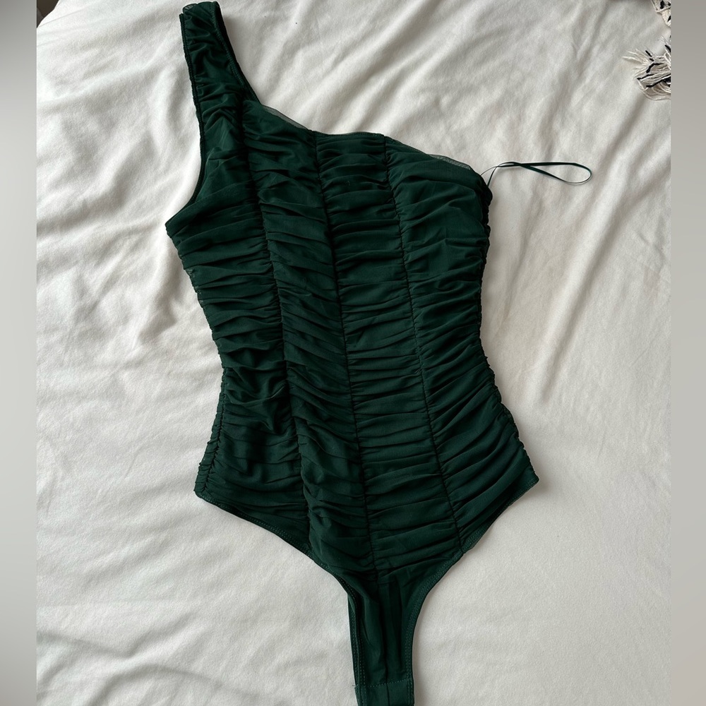 Ruched one shoulder bodysuit
